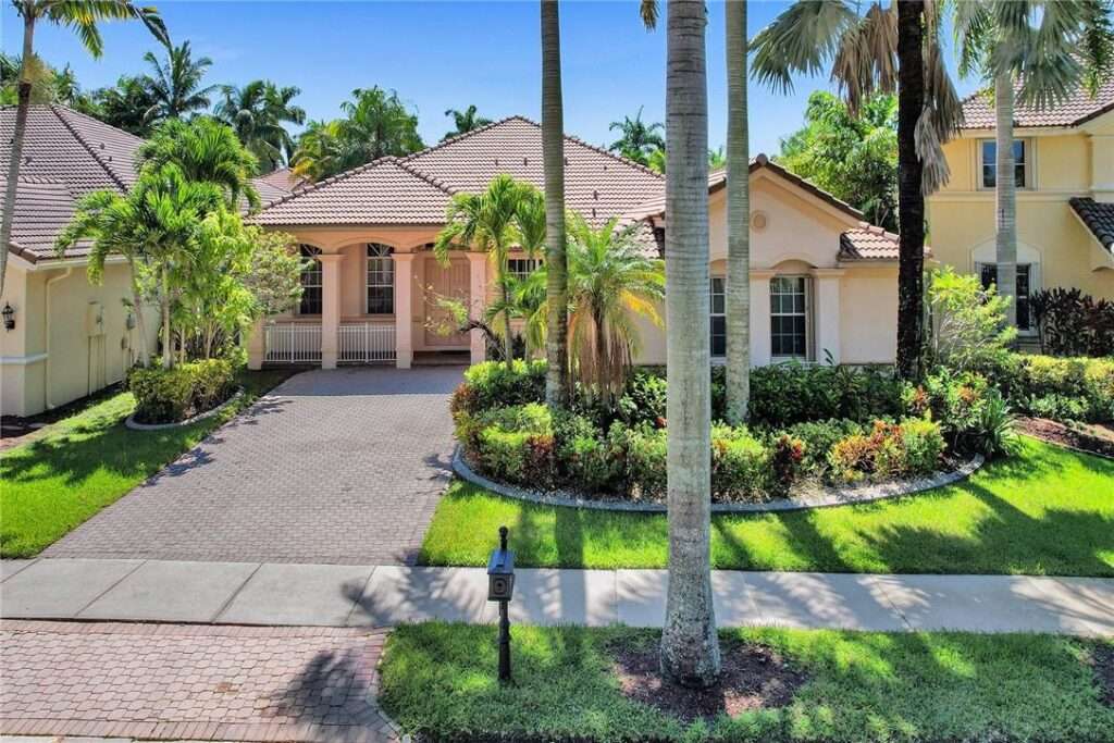 Luxury Homes for Sale FL